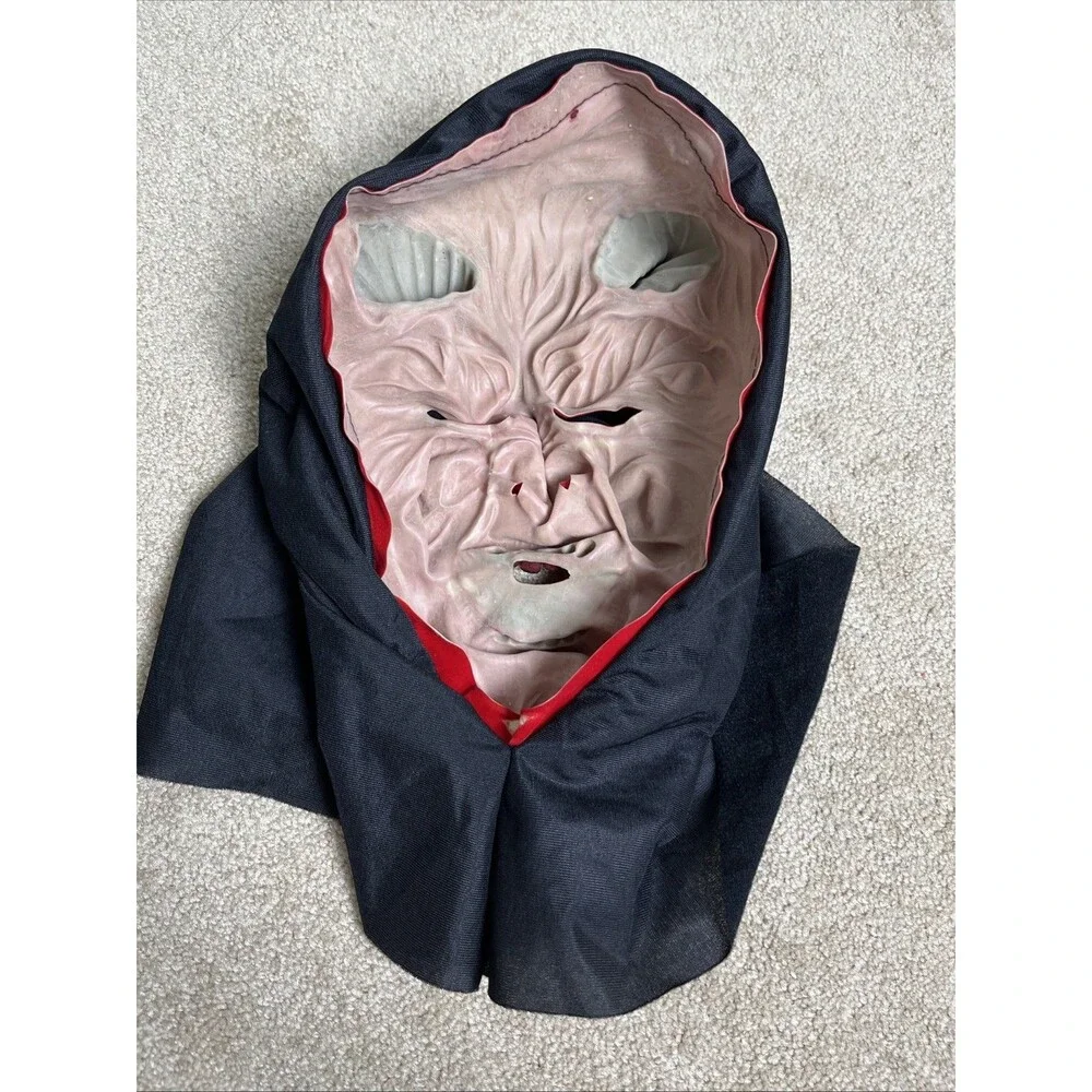 Vintage Devil Hooded Mask Rubber‎ Red Monster Demon Adult Halloween EUC